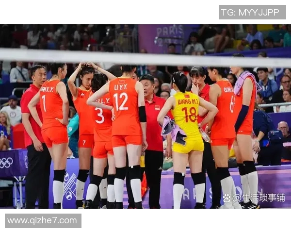 中国女排迎战巴西翡翠全力以赴力争胜利展现团队精神与拼搏意志