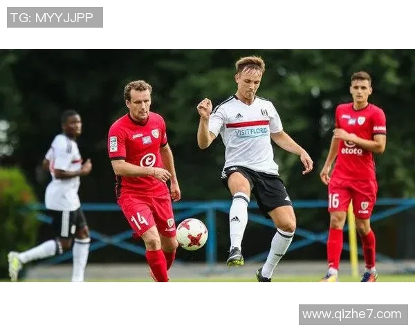 欧冠小组赛巴特迎战罗森博格争夺晋级关键战役