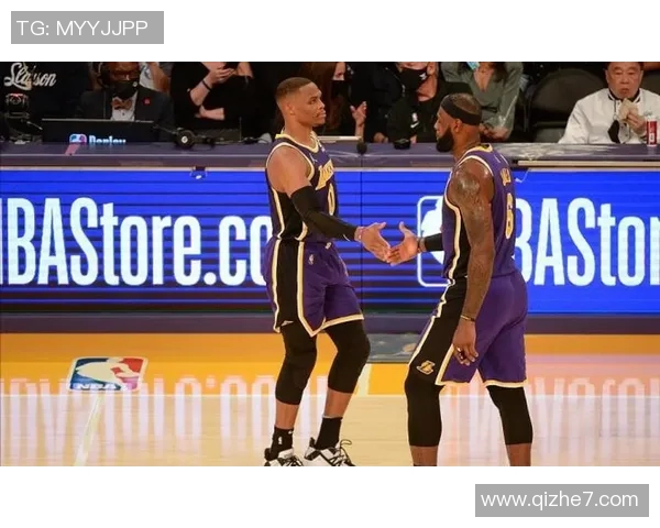 活塞与湖人对决分析：战术布局与球员表现的深度剖析