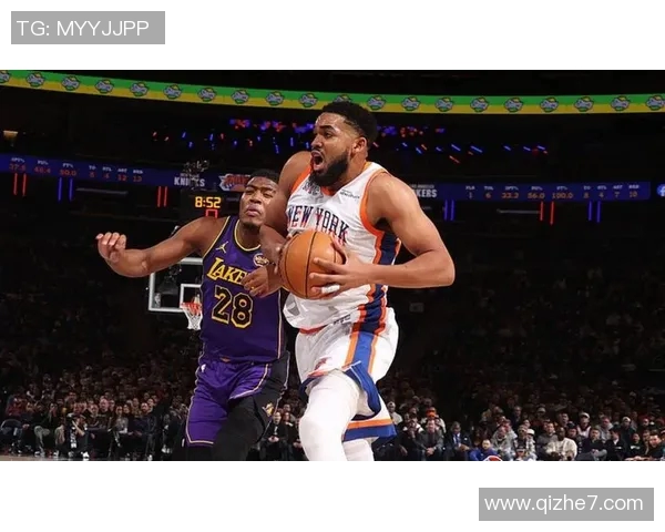 湖人客场挑战热火全力争胜展现球队实力与韧性