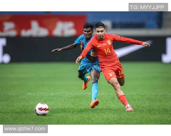 卡拉卡斯与自由队的激烈对决展现足球魅力与团队精神的巅峰对抗